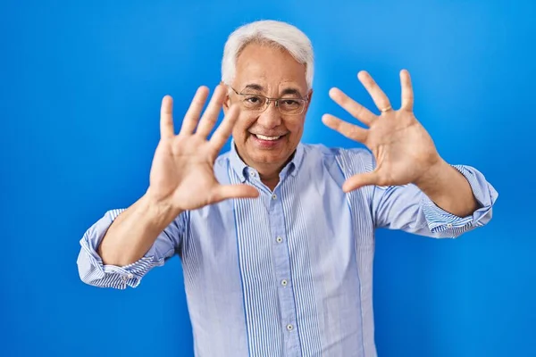 Hispanic Senior Man Wearing Glasses Showing Pointing Fingers Number Ten — Stock Photo, Image