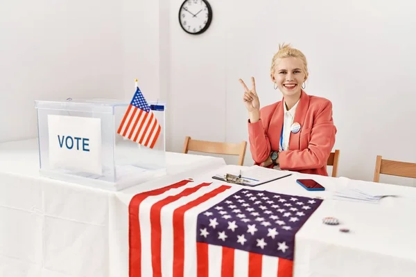 Beautiful Caucasian Woman Working Political Campaign Smiling Happy Face Winking — Fotografia de Stock