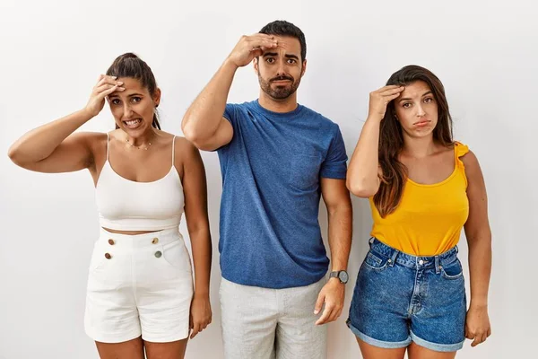 Group Young Hispanic People Standing Isolated Background Worried Stressed Problem — Stock Photo, Image