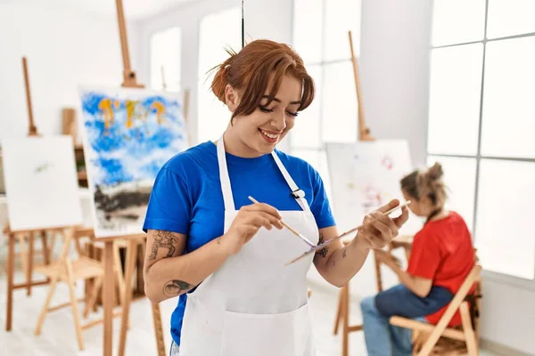 Two Artist Student Women Smiling Happy Painting Art School Girl — Zdjęcie stockowe