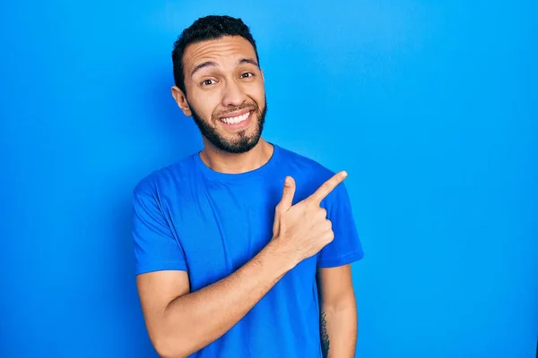 Hispanic Man Beard Wearing Casual Blue Shirt Cheerful Smile Face — ストック写真