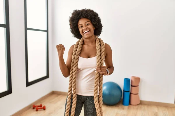 Young African American Woman Afro Hair Gym Training Battle Ropes — Stock Photo, Image