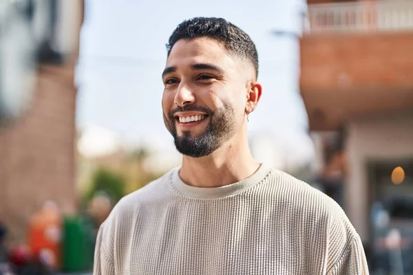 Young Arab Man Smiling Confident Standing Street — Stockfoto