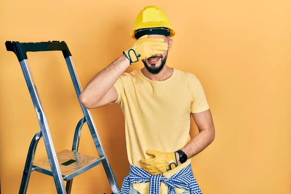 Handsome Man Beard Construction Stairs Wearing Hardhat Smiling Laughing Hand — Stockfoto