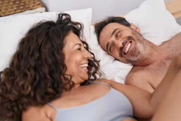 Man Woman Smiling Confident Lying Bed Bedroom — Stock Fotó