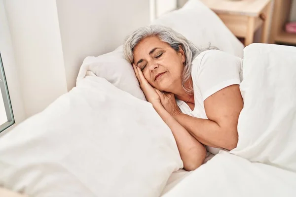 Middle Age Woman Sleeping Lying Bed Bedroom — Foto de Stock