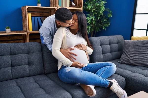 Young Latin Couple Hugging Each Other Kissing Sitting Sofa Home — Stock Photo, Image