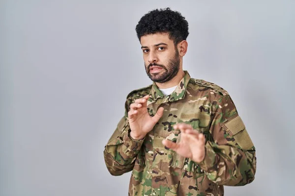 Arab Man Wearing Camouflage Army Uniform Disgusted Expression Displeased Fearful — Stock Photo, Image