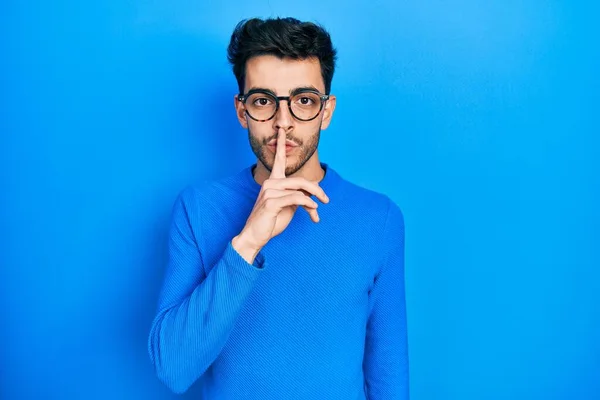 Young Hispanic Man Wearing Casual Clothes Glasses Asking Quiet Finger — Stock Photo, Image