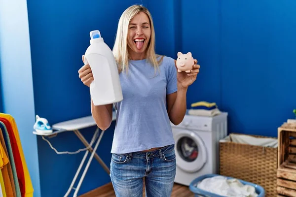 Beautiful Woman Doing Laundry Holding Detergent Bottle Piggy Bank Sticking — Stock Photo, Image