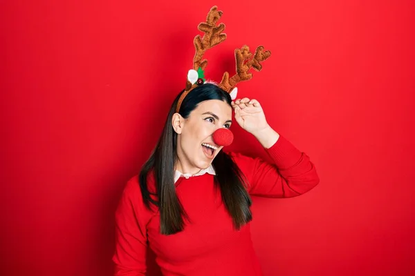Young Hispanic Woman Wearing Deer Christmas Hat Red Nose Smiling — Photo