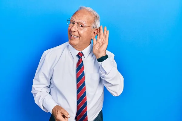 Senior Man Grey Hair Wearing Business Suit Tie Smiling Hand — Stockfoto