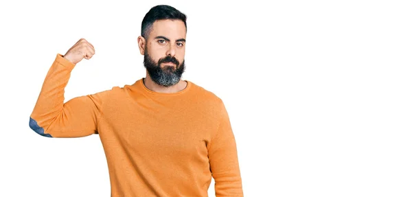 Homem Hispânico Com Barba Vestindo Camisola Inverno Casual Pessoa Forte — Fotografia de Stock