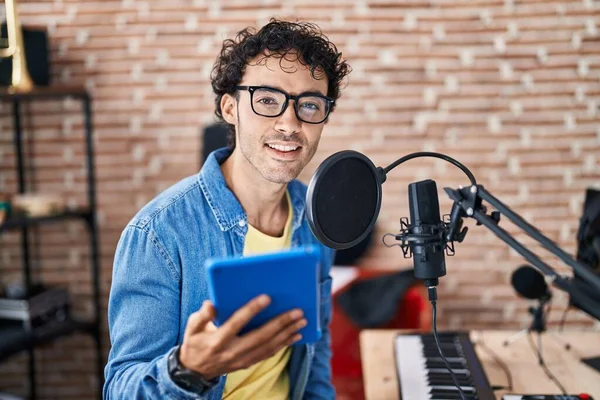 Young Hispanic Man Artist Singing Song Music Studio — Stockfoto