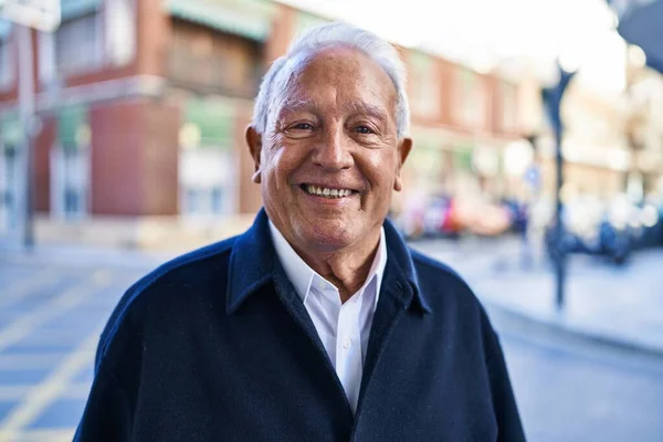 Senior Man Smiling Confident Standing Park — Fotografia de Stock