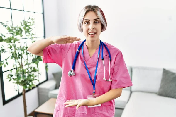 Young Beautiful Woman Wearing Doctor Uniform Stethoscope Gesturing Hands Showing — Stock Photo, Image