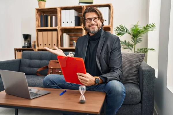 Handsome Middle Age Man Working Consultation Office Pointing Aside Hands — Fotografia de Stock