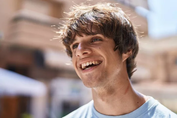 Young Blond Man Smiling Confident Looking Side Street — ストック写真