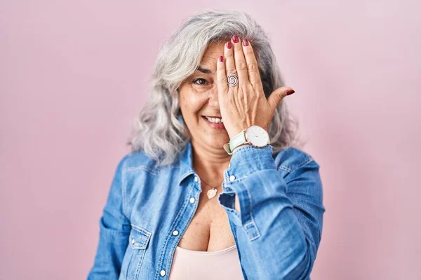 Middle Age Woman Grey Hair Standing Pink Background Covering One — Stock Photo, Image