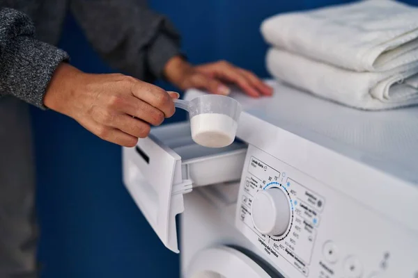 Young Blonde Woman Pouring Detergent Washing Machine Laundry Room — Stok fotoğraf