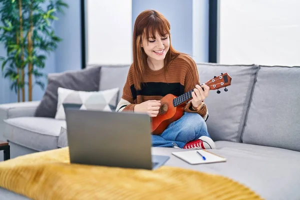 Young Woman Smiling Confident Playing Ukelele Home — ストック写真