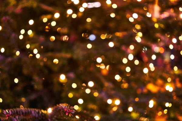 Homályos Fények Képe Karácsonyfa Utcán — Stock Fotó
