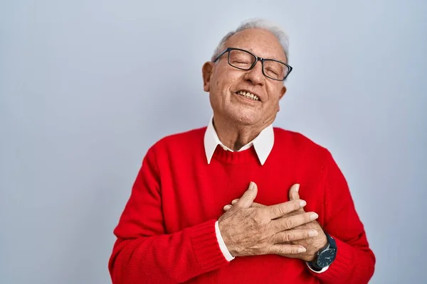 Senior Man Grey Hair Standing Isolated Background Smiling Hands Chest — Photo