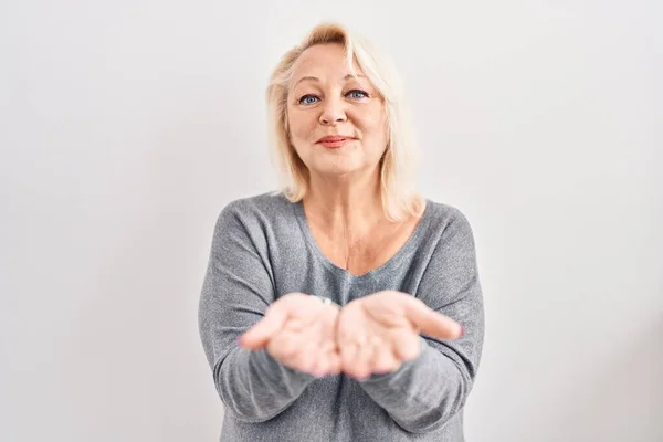 Middle Age Caucasian Woman Standing White Background Smiling Hands Palms — Foto Stock