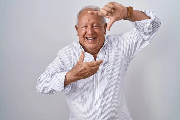 Senior Man Grey Hair Standing Isolated Background Smiling Making Frame — Photo