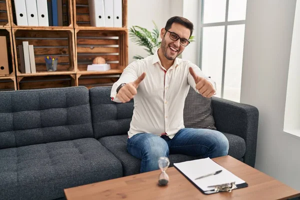 Young Hispanic Man Beard Working Consultation Office Approving Doing Positive — Stock Photo, Image