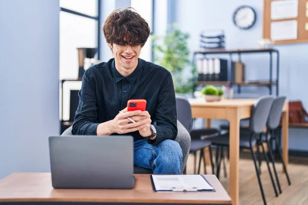 Young Hispanic Man Business Worker Using Smartphone Laptop Office — Fotografia de Stock