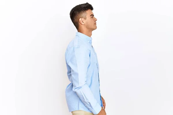 Jovem Hispânico Vestindo Camisa Negócios Sobre Fundo Isolado Olhando Para — Fotografia de Stock