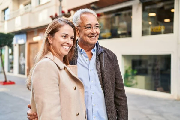 Middle Age Man Woman Couple Hugging Each Other Standing Street — Stock Photo, Image