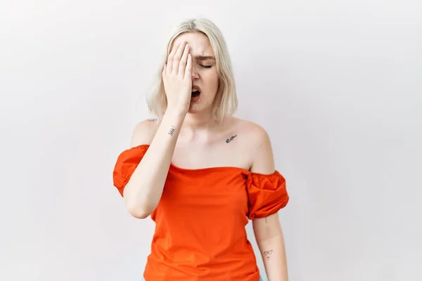 Young Caucasian Woman Standing Isolated Background Yawning Tired Covering Half —  Fotos de Stock