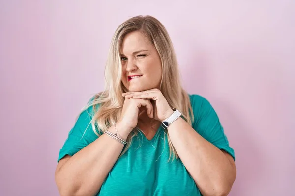 Caucasian Size Woman Standing Pink Background Laughing Nervous Excited Hands — Stock fotografie
