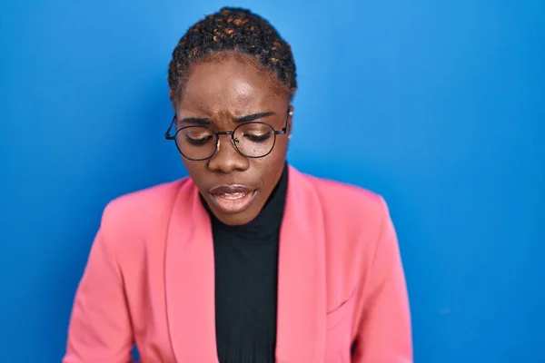 Beautiful Black Woman Standing Blue Background Hand Stomach Because Nausea — Stock Photo, Image