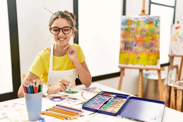 Young Brunette Teenager Art Studio Winking Looking Camera Sexy Expression — Stock Photo, Image