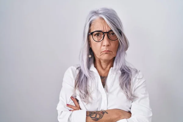 Middle Age Woman Tattoos Wearing Glasses Standing White Background Skeptic — Stock Photo, Image