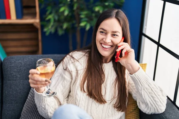 Young Woman Talking Smartphone Drinking Wine Home — Fotografia de Stock