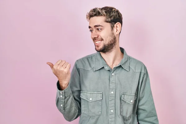Hispanic Man Beard Standing Pink Background Smiling Happy Face Looking — Stockfoto