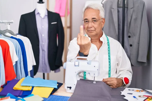 Middle Age Man Grey Hair Dressmaker Using Sewing Machine Showing — Stok fotoğraf