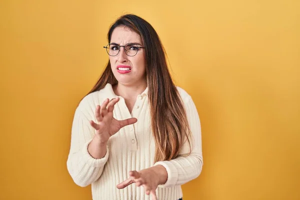 Young Hispanic Woman Standing Yellow Background Disgusted Expression Displeased Fearful — Foto de Stock