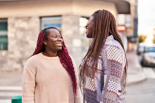 African American Women Friends Smiling Confident Standing Together Street — ストック写真