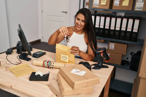 Young Hispanic Woman Business Worker Preparing Order Office — Stok fotoğraf