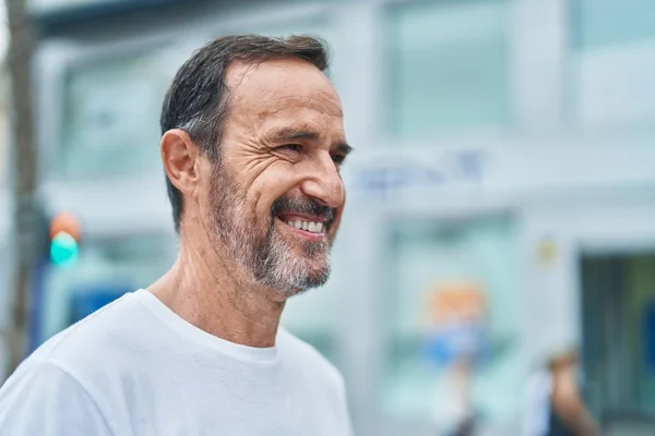 Middle Age Man Smiling Confident Looking Side Street — Foto de Stock