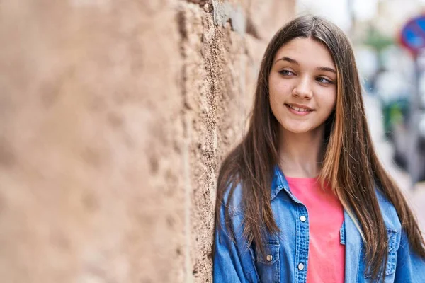 Adorable Girl Smiling Confident Looking Side Street — Stok fotoğraf