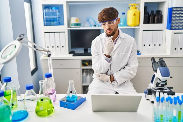 Young Arab Man Scientist Having Video Call Working Laboratory — ストック写真