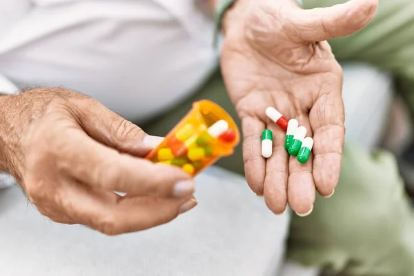 Senior Man Holding Pills Home — Stock Photo, Image