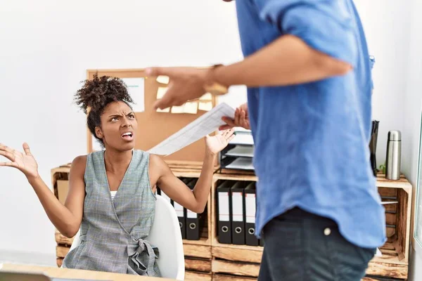 Man Woman Business Workers Arguing Office — Stock Photo, Image