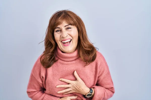 Middle Age Hispanic Woman Standing Isolated Background Smiling Laughing Hard — 图库照片